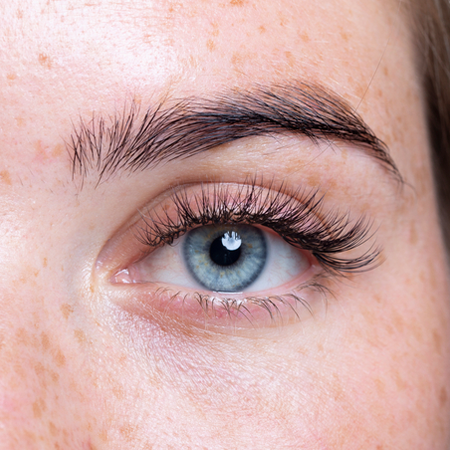 کاشت ابرو طبیعی