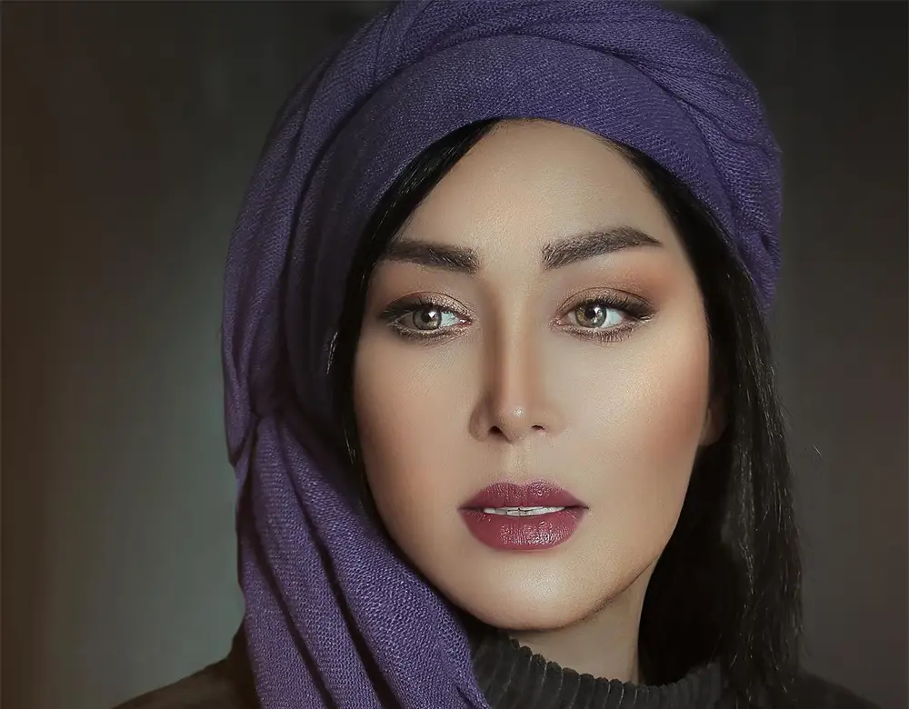 کاشت ابرو سارا منجزی